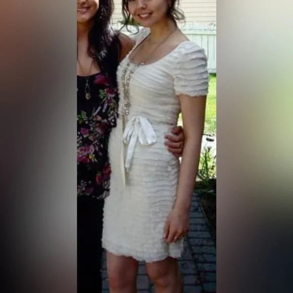 Betsey Johnson Mini Ruffle Dress with Belt – Size US Small - Picture 4 of 4